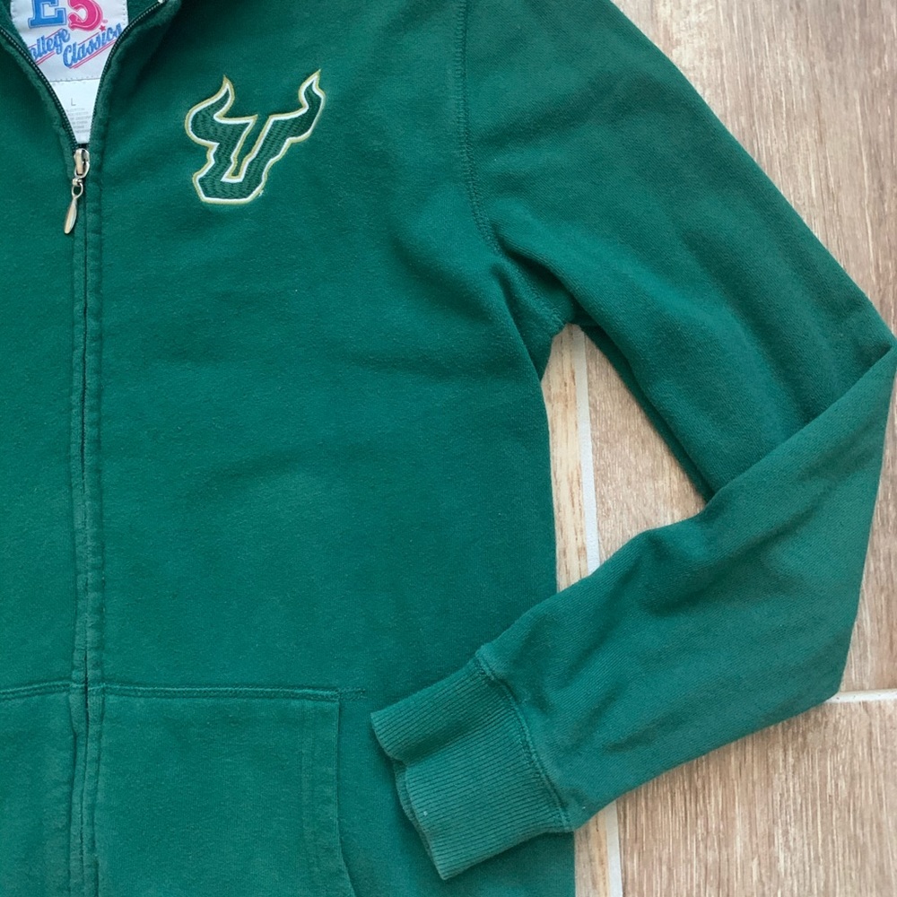 Bulls jacket size large - Picture 4 of 7